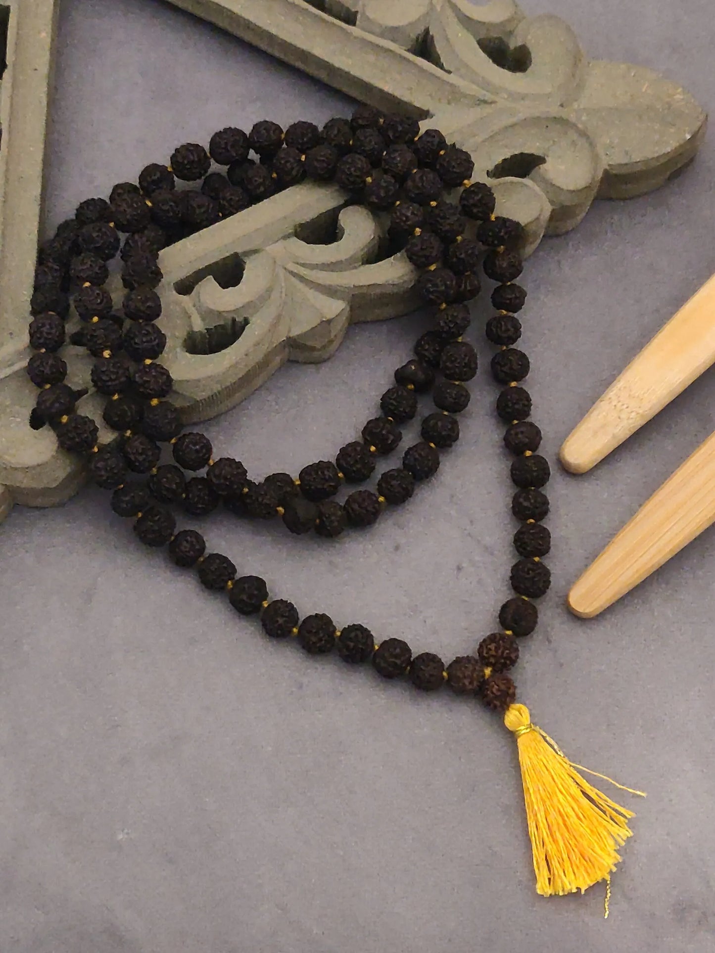 108 beed black Geru color rudraksh mala