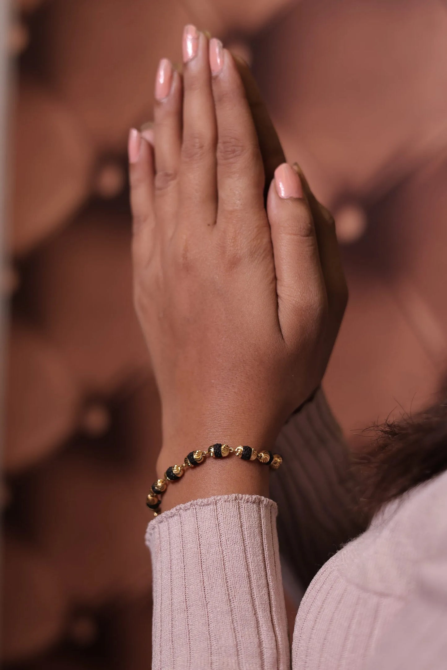 7 pro combo 3 designer bracelets 2 pendents 1 female bra 1 chain