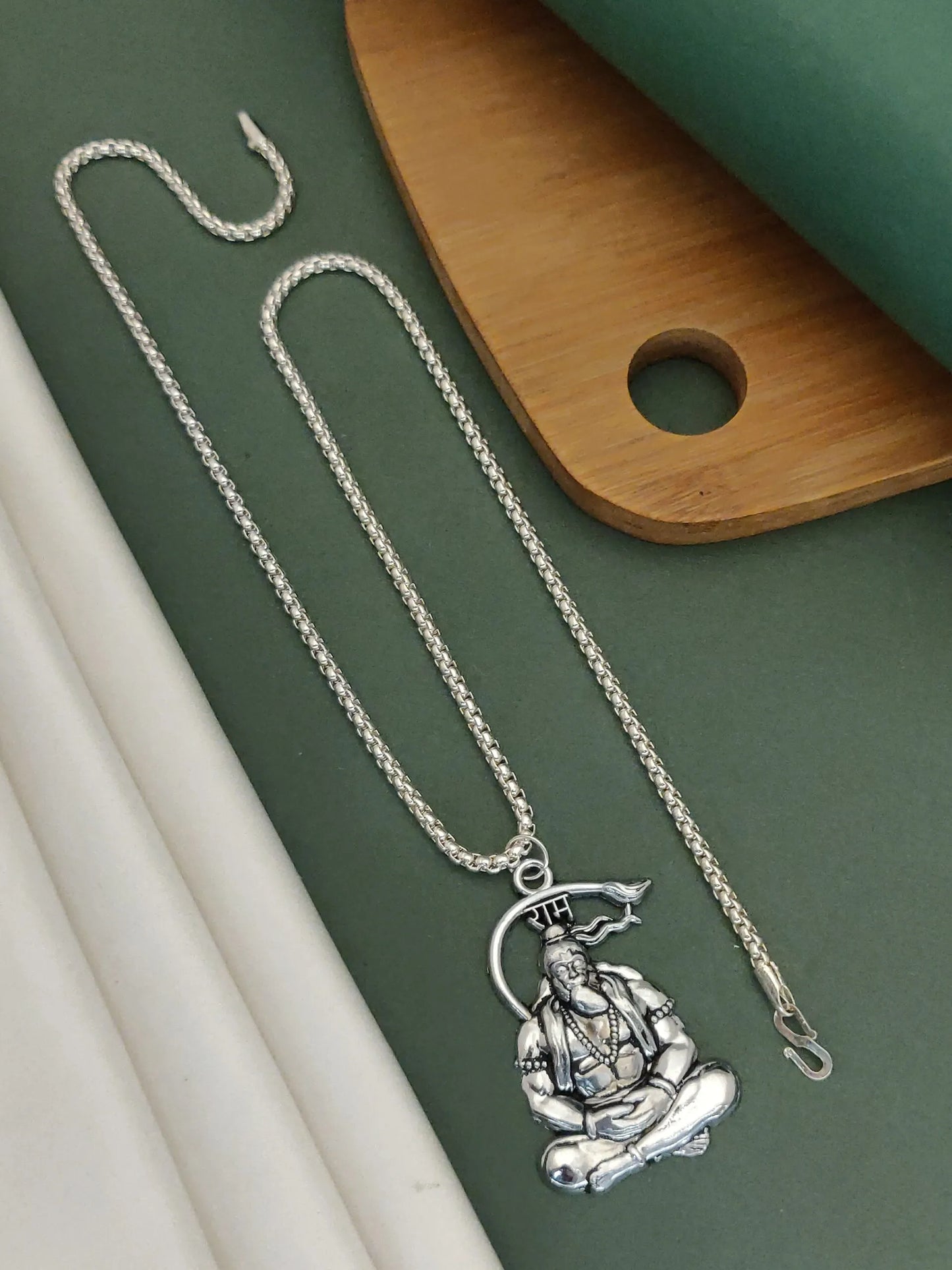 Silver Plated shree hanuman pendent with chain
